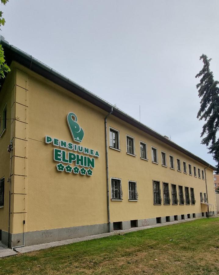 Pensiunea Elphin Târgu-Mureş Extérieur photo